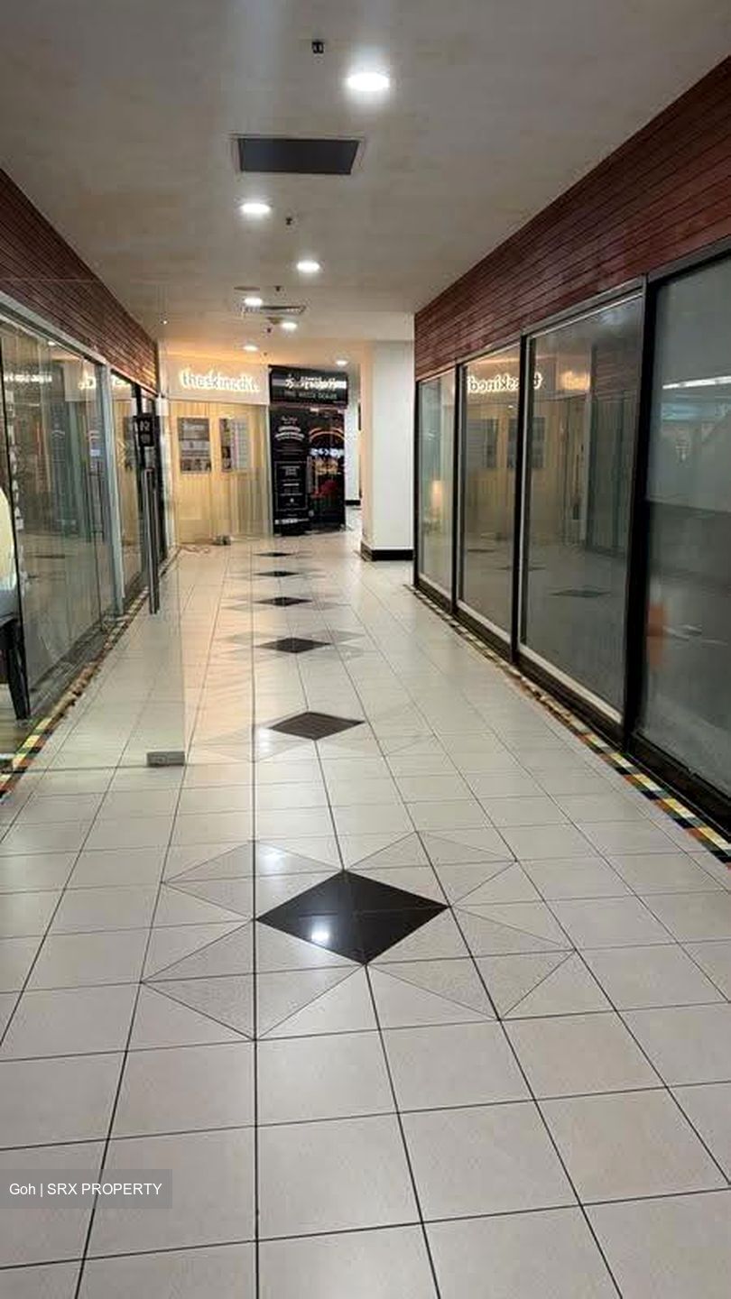 Parklane Shopping Mall (D7), Retail #612415531